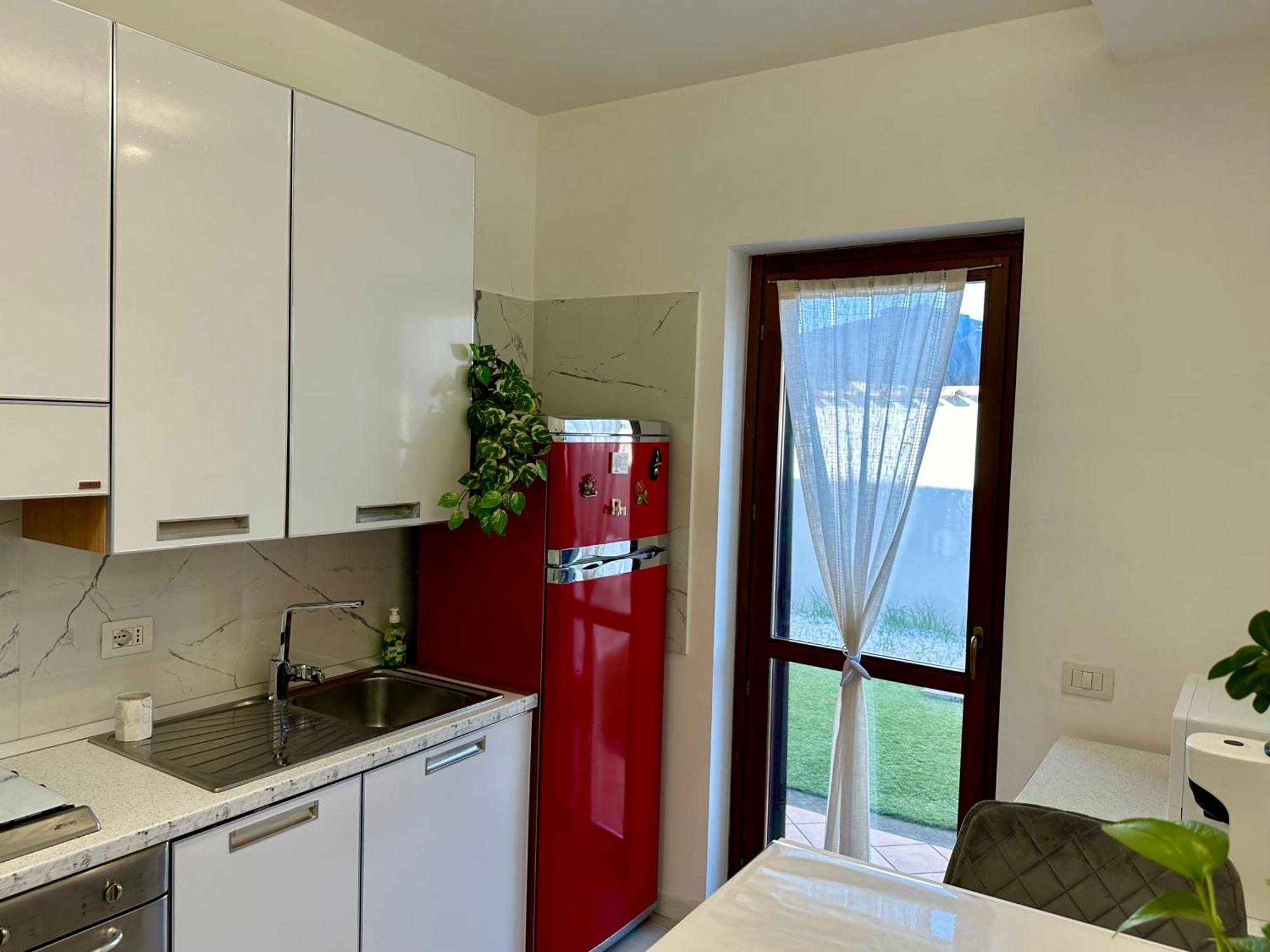 Сasa de vacaciones Seaside Haven - Private Retreat With Garden In Anzio