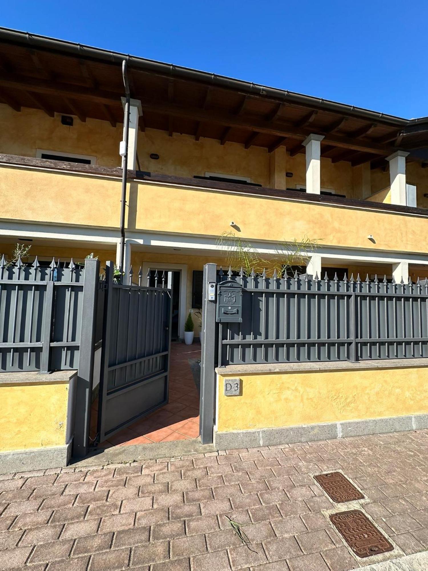 Сasa de vacaciones Seaside Haven - Private Retreat With Garden In *