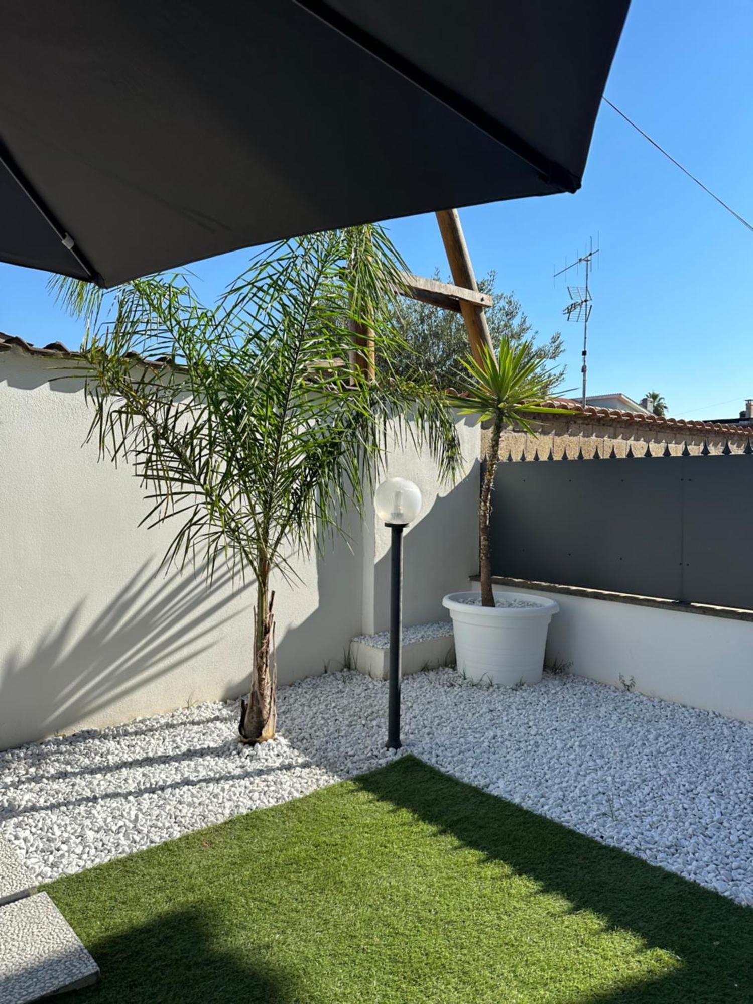 Сasa de vacaciones Seaside Haven - Private Retreat With Garden In Anzio